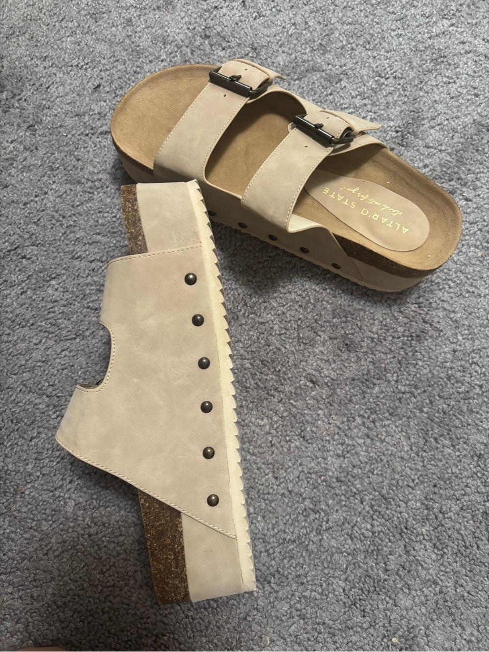 Platform sandals